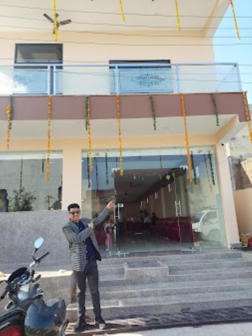 Hotel Shree Vilas หริทวาร ภายนอก รูปภาพ